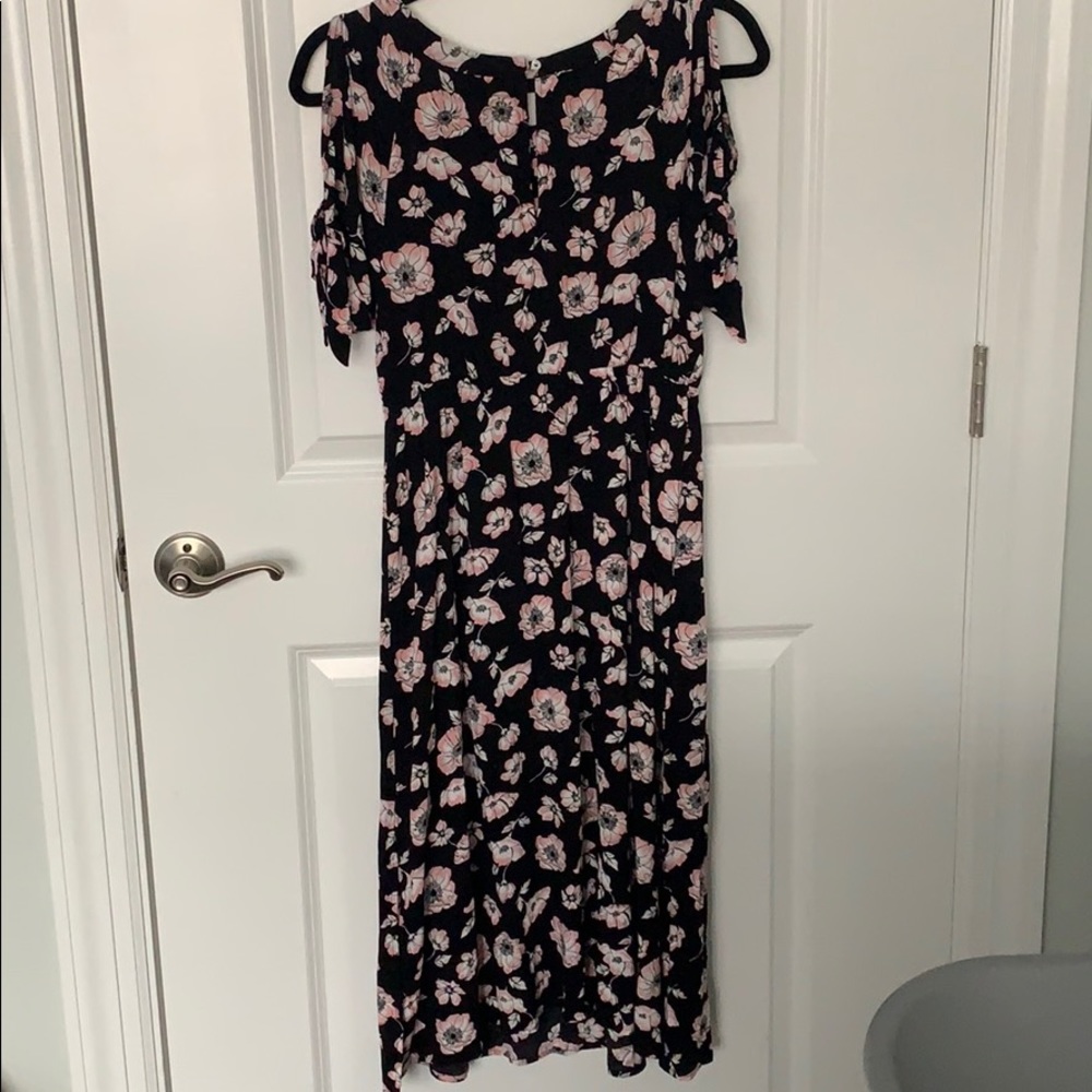 Beautiful maternity dress - Picture 2 of 6